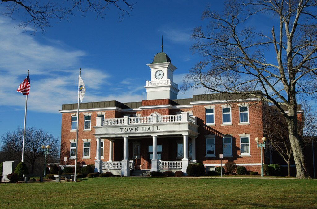 The Ultimate Guide to Living in Randolph, MA